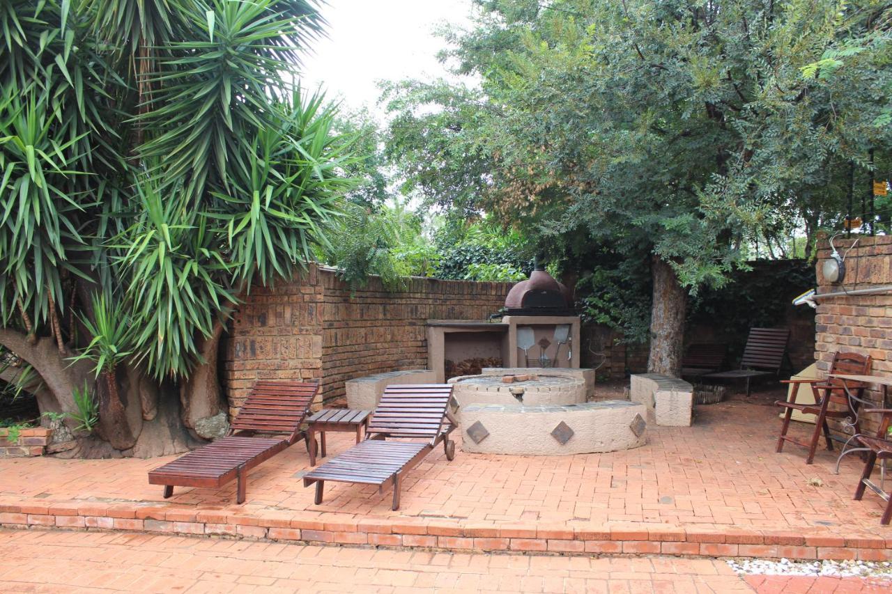 Foreigners Friend Guest House Pretoria-Noord Exterior foto